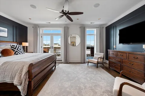 $1,625,000 | 1821 North Larrabee Street, Unit 2, Chicago, IL 60614