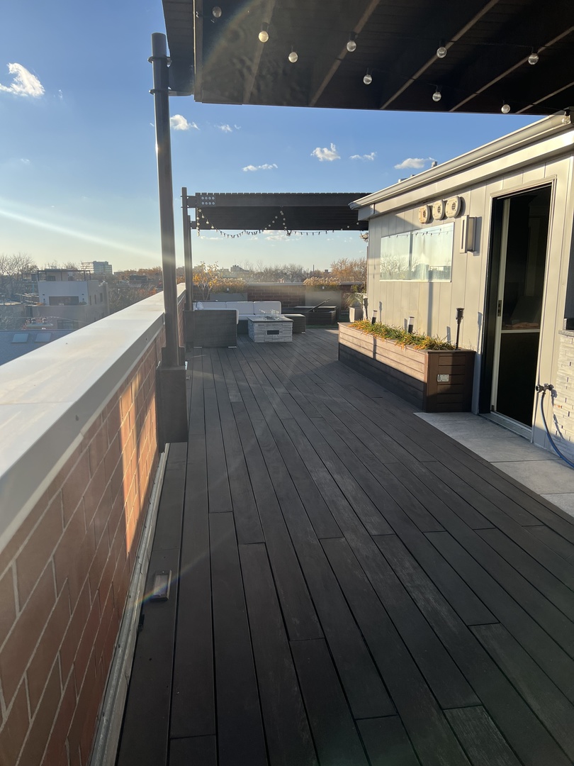 1821 North Larrabee Street, Unit 2 Chicago, IL 60614 - Photo 40 of 54