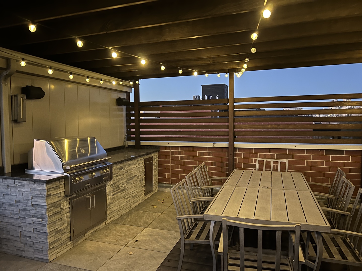 1821 North Larrabee Street, Unit 2 Chicago, IL 60614 - Photo 44 of 54