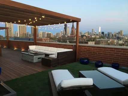 $1,625,000 | 1821 North Larrabee Street, Unit 2, Chicago, IL 60614