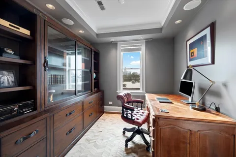 $1,625,000 | 1821 North Larrabee Street, Unit 2, Chicago, IL 60614