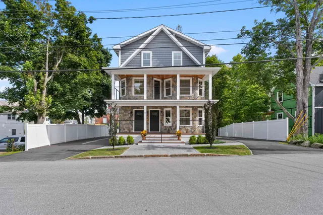 $749,000 | 8 Water Street, Unit 2, Meredith, NH 03253