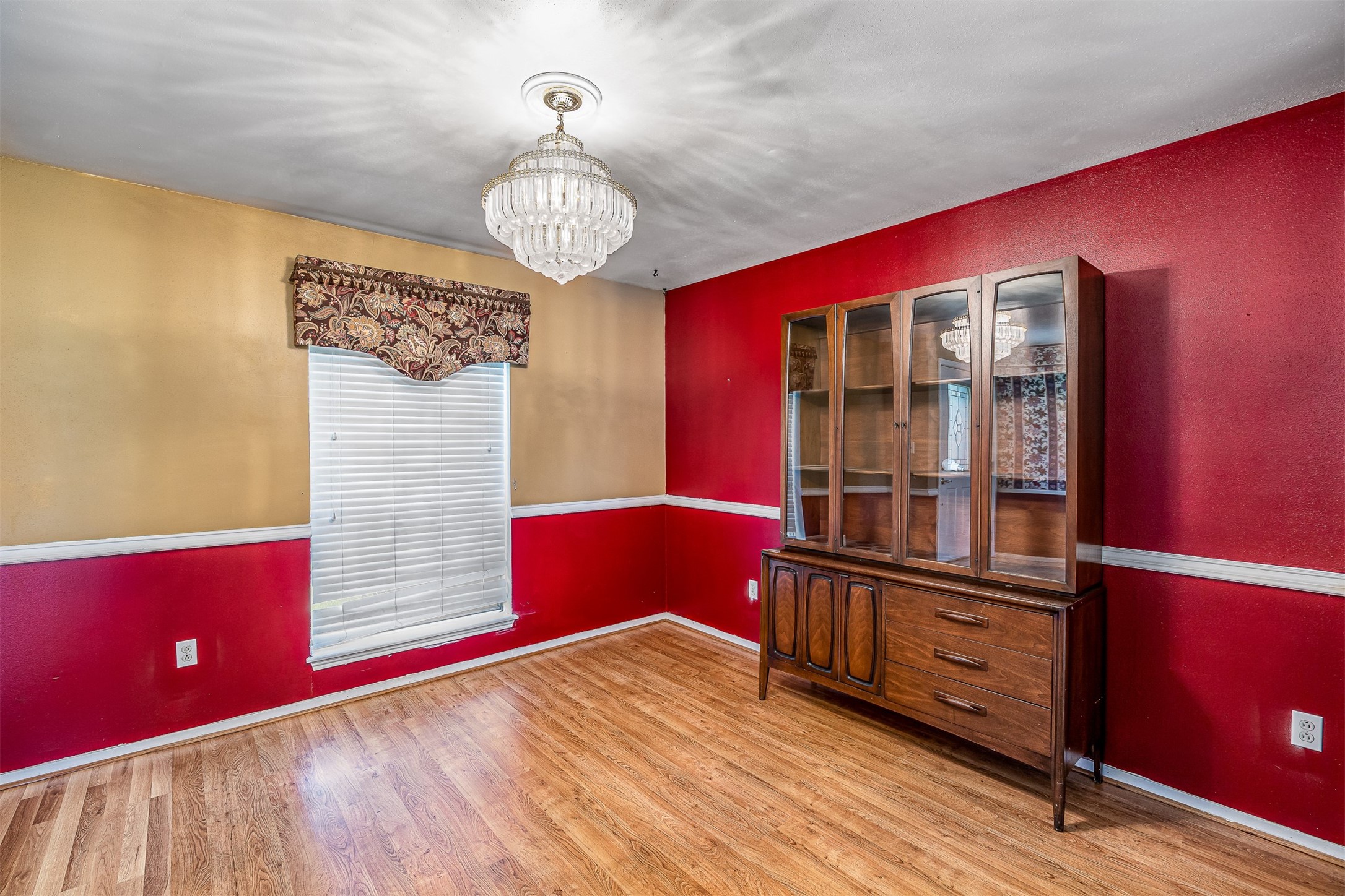 206 Kelly Lane Baytown, TX 77521 - Photo 29 of 38