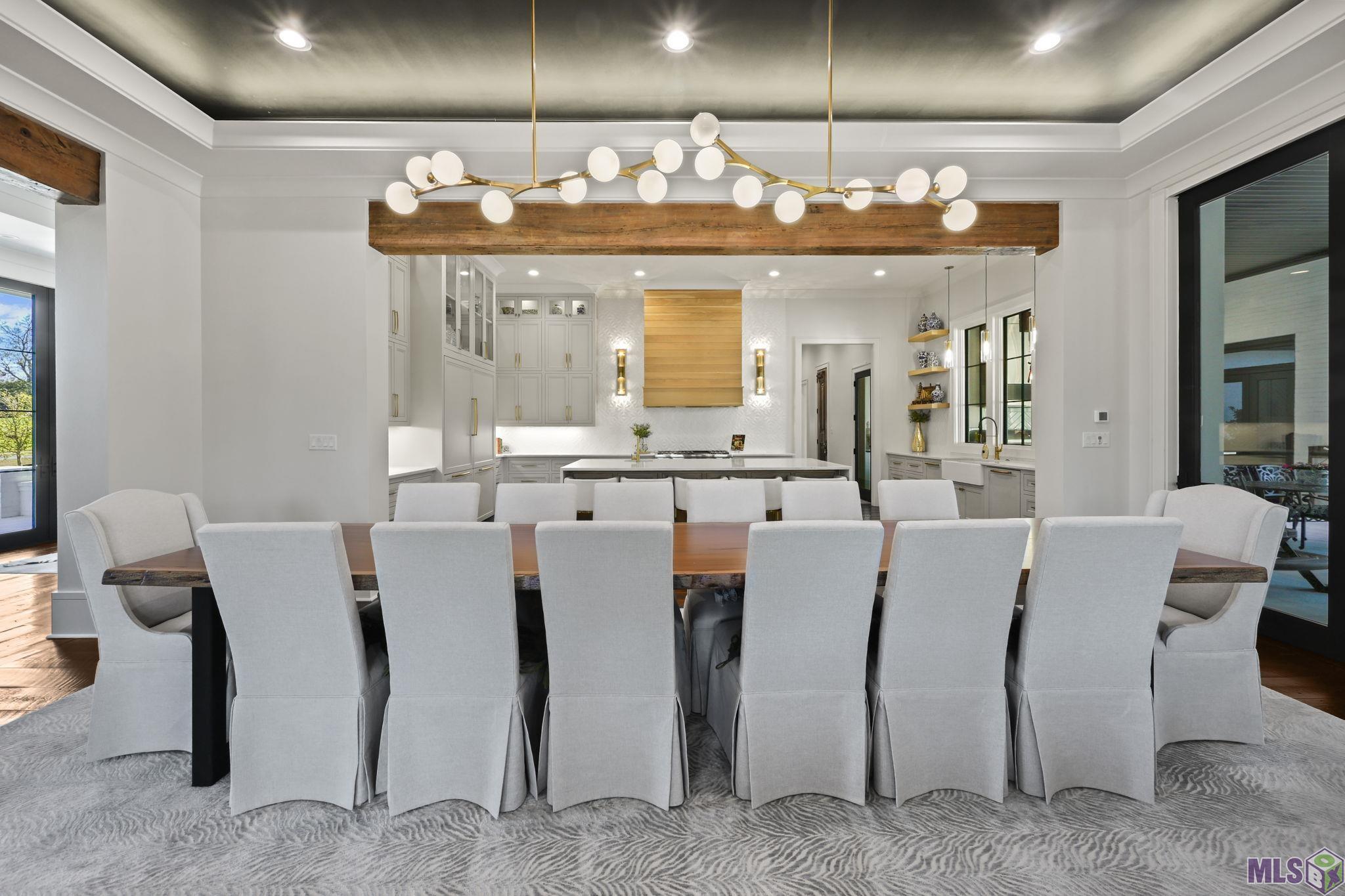 110 Valhalla Boulevard Baton Rouge, LA 70810 - Photo 2 of 44