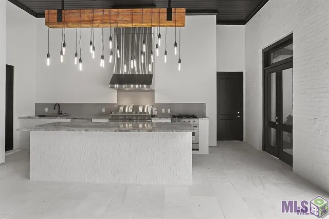 $2,849,000 | 110 Valhalla Boulevard, St. George, LA 70810