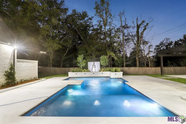 $2,849,000 | 110 Valhalla Boulevard, St. George, LA 70810