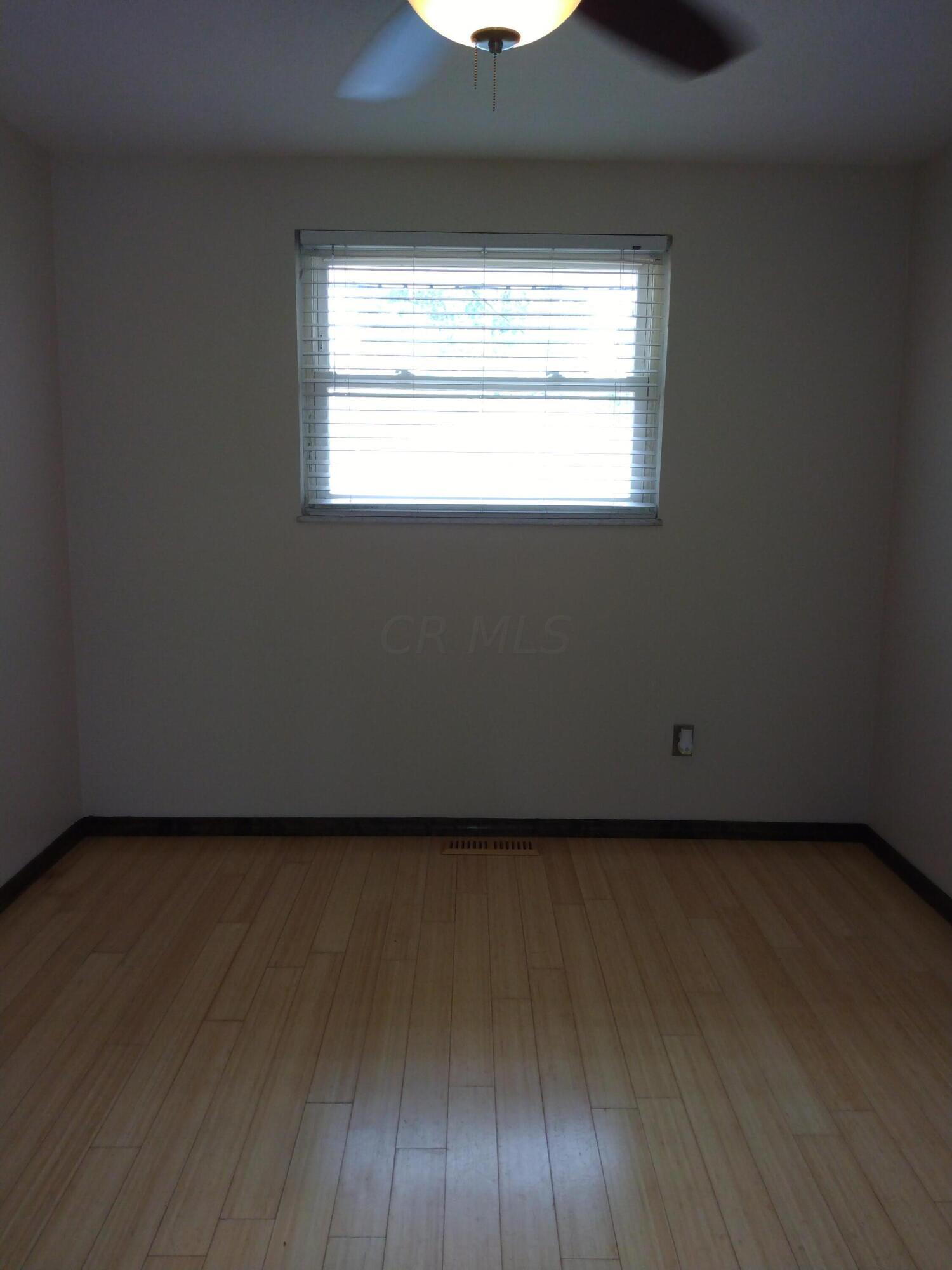 1870 Zettler Road Columbus, OH 43227 - Photo 3 of 21 Gallery Image 3