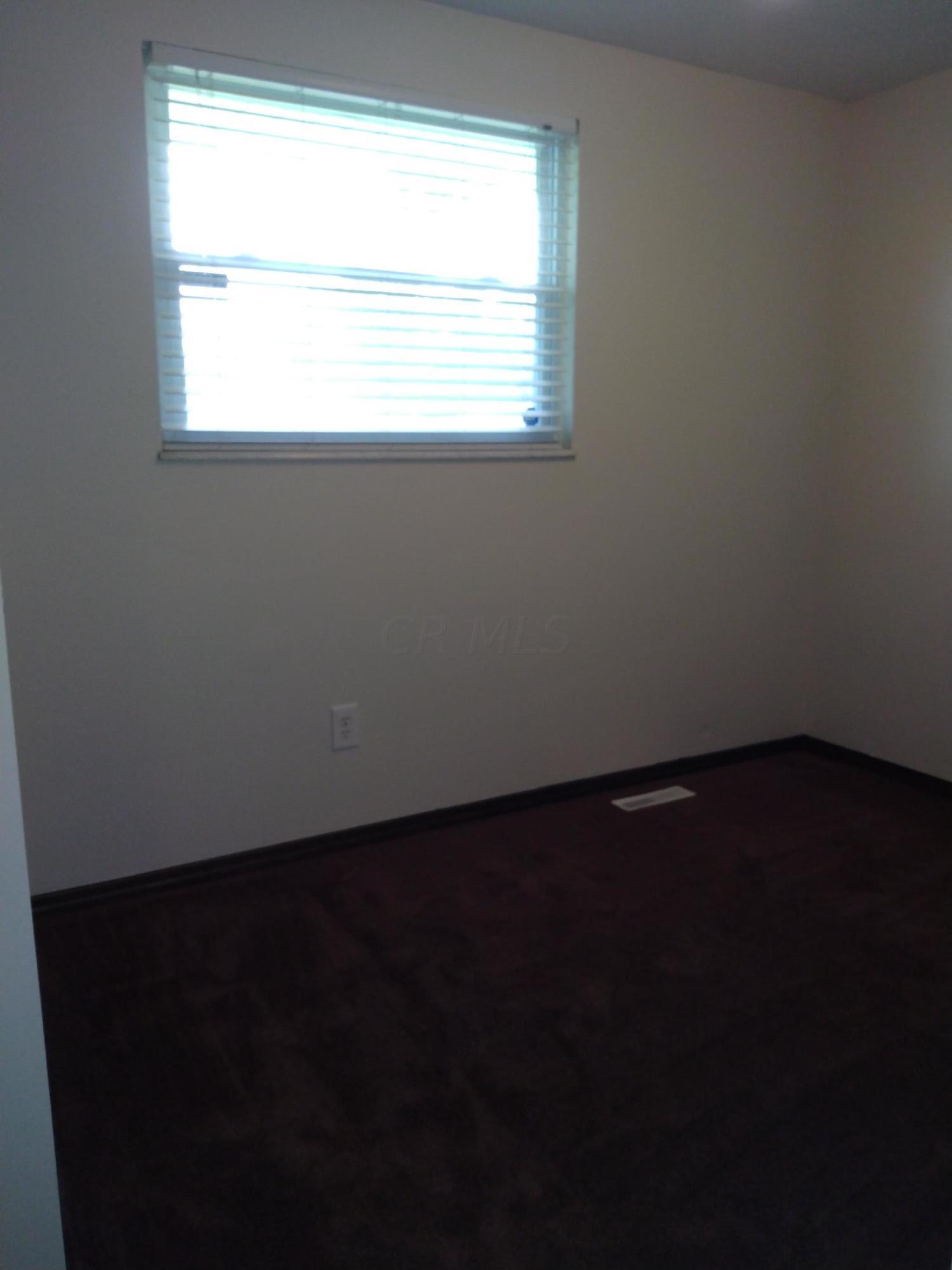 1870 Zettler Road Columbus, OH 43227 - Photo 7 of 21 Gallery Image 7