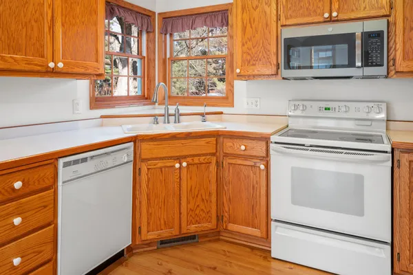 $334,900 | 821 5th Avenue Southeast, St. Cloud, MN 56304