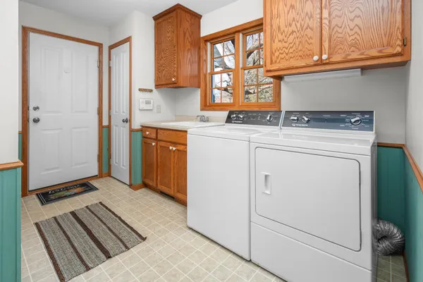 $334,900 | 821 5th Avenue Southeast, St. Cloud, MN 56304