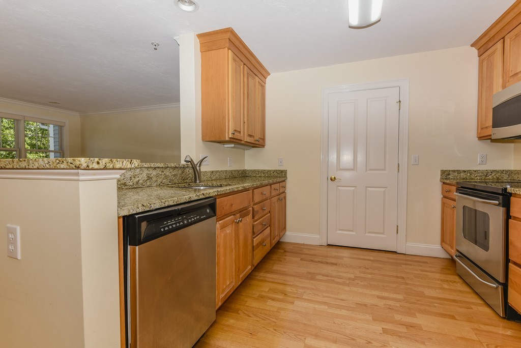 22 Maple Street, Unit F Canton, MA 02021 - Photo 3 of 18 Gallery Image 3