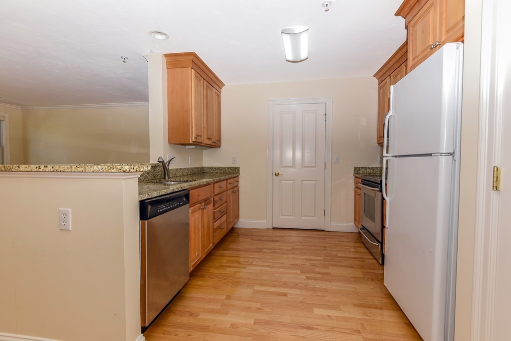 22 Maple Street, Unit F Canton, MA 02021 - Photo 4 of 18 Gallery Image 4