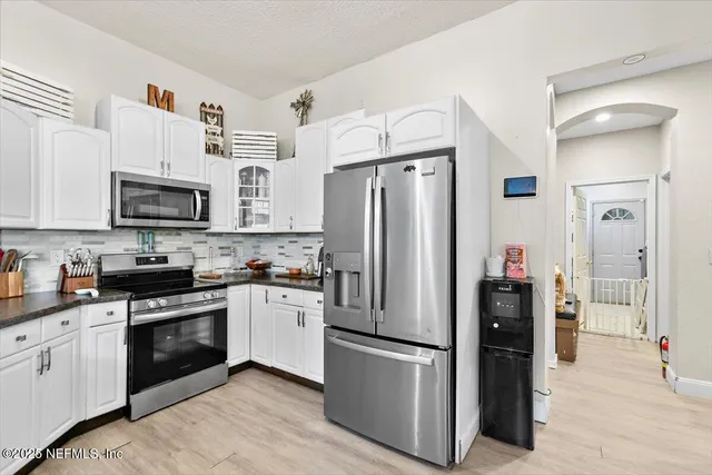 $490,000 | 55214 Yellow Jacket Drive, Callahan, FL 32011