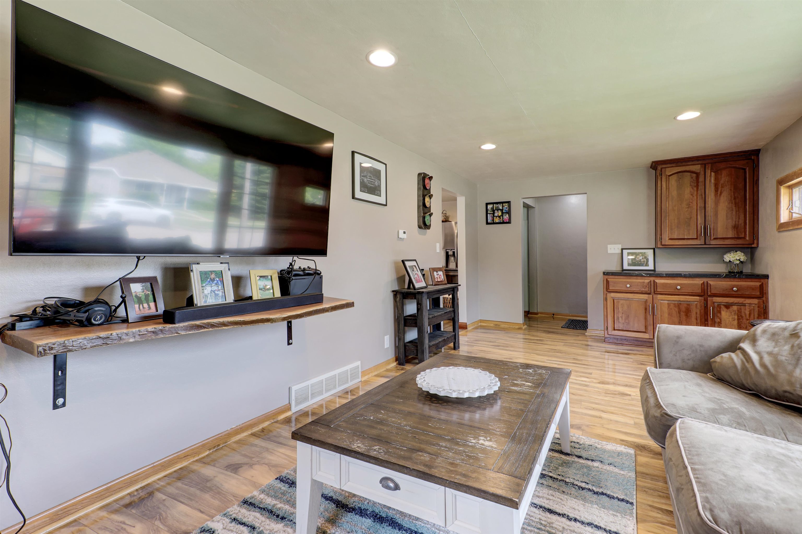 209 East 2nd Street Kimberly, WI 54136 - Photo 14 of 25