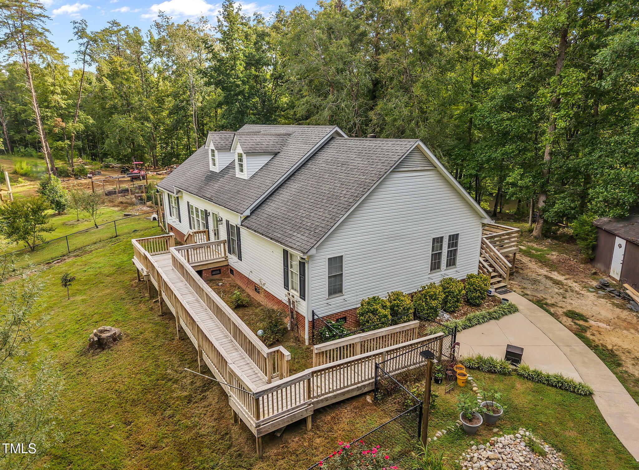 3333 Union Ridge Road Burlington, NC 27217 - Photo 8 of 44 12-web-or-mls-DJI_20250822213327_0026_D