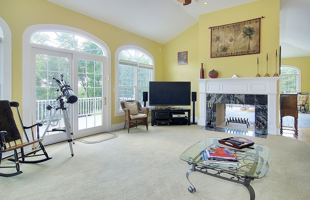 20 Coachman Ridge Road Shrewsbury, MA 01545 - Photo 11 of 30 Gallery Image 11