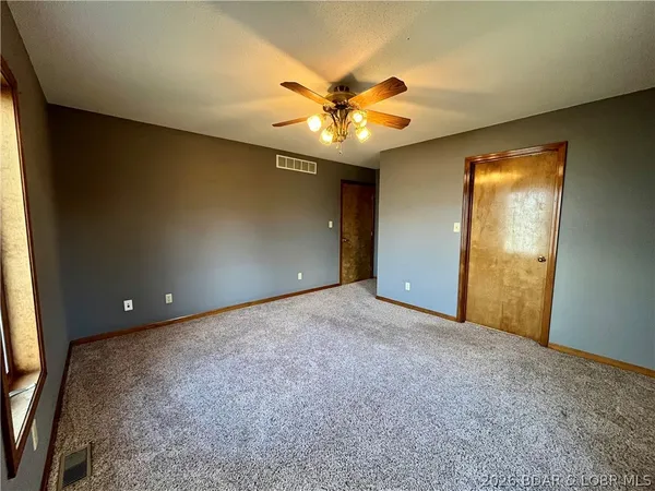 $430,000 | 430 Lewis Drive, Syracuse, MO 65354