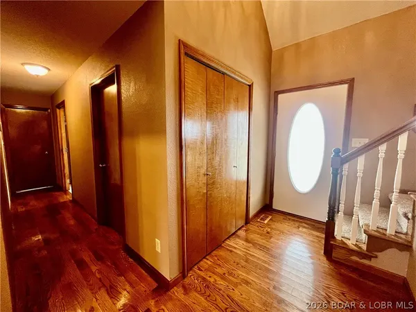 $430,000 | 430 Lewis Drive, Syracuse, MO 65354