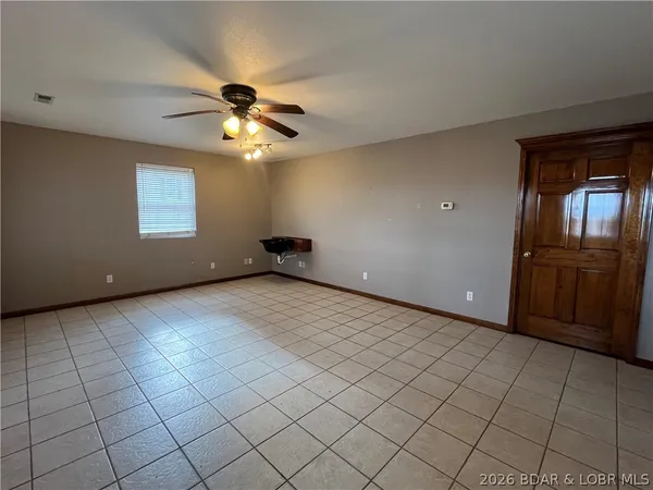 $430,000 | 430 Lewis Drive, Syracuse, MO 65354