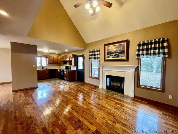 $430,000 | 430 Lewis Drive, Syracuse, MO 65354