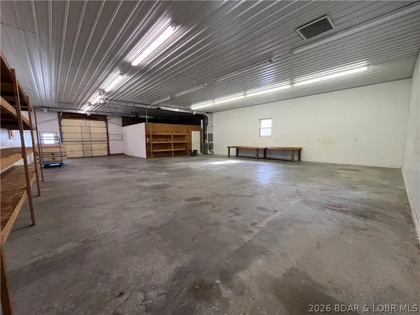 $430,000 | 430 Lewis Drive, Syracuse, MO 65354