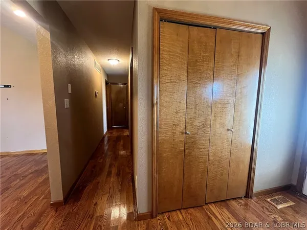 $430,000 | 430 Lewis Drive, Syracuse, MO 65354