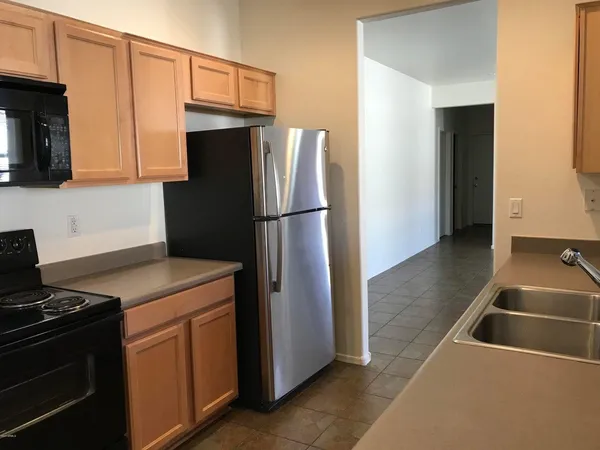 $1,998 | 7323 West St Charles Avenue, Laveen, AZ 85339