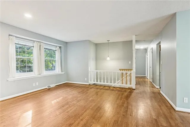 $369,950 | 9516 Woodson Drive, Overland Park, KS 66207