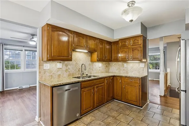 $369,950 | 9516 Woodson Drive, Overland Park, KS 66207