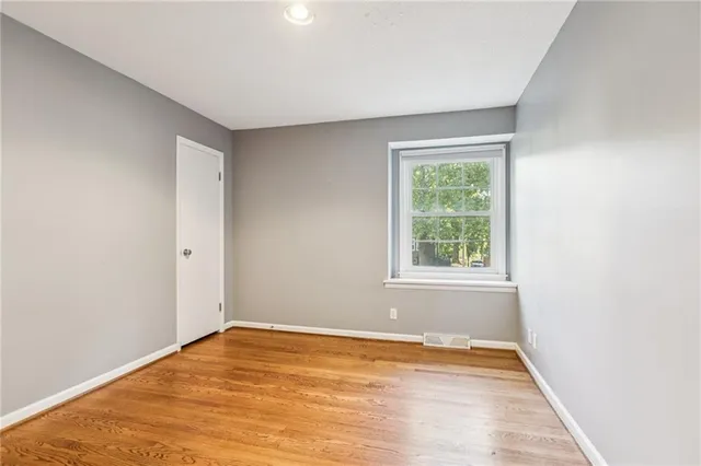 $369,950 | 9516 Woodson Drive, Overland Park, KS 66207