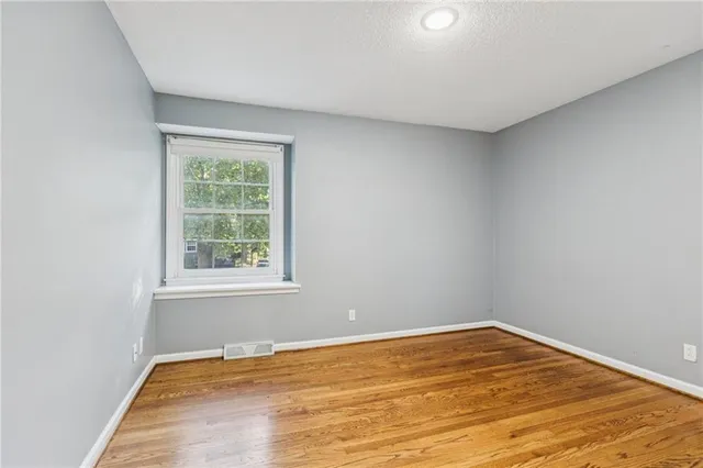 $369,950 | 9516 Woodson Drive, Overland Park, KS 66207