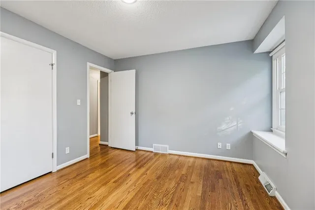 $369,950 | 9516 Woodson Drive, Overland Park, KS 66207