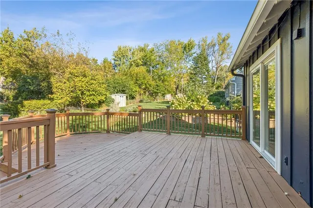 $369,950 | 9516 Woodson Drive, Overland Park, KS 66207