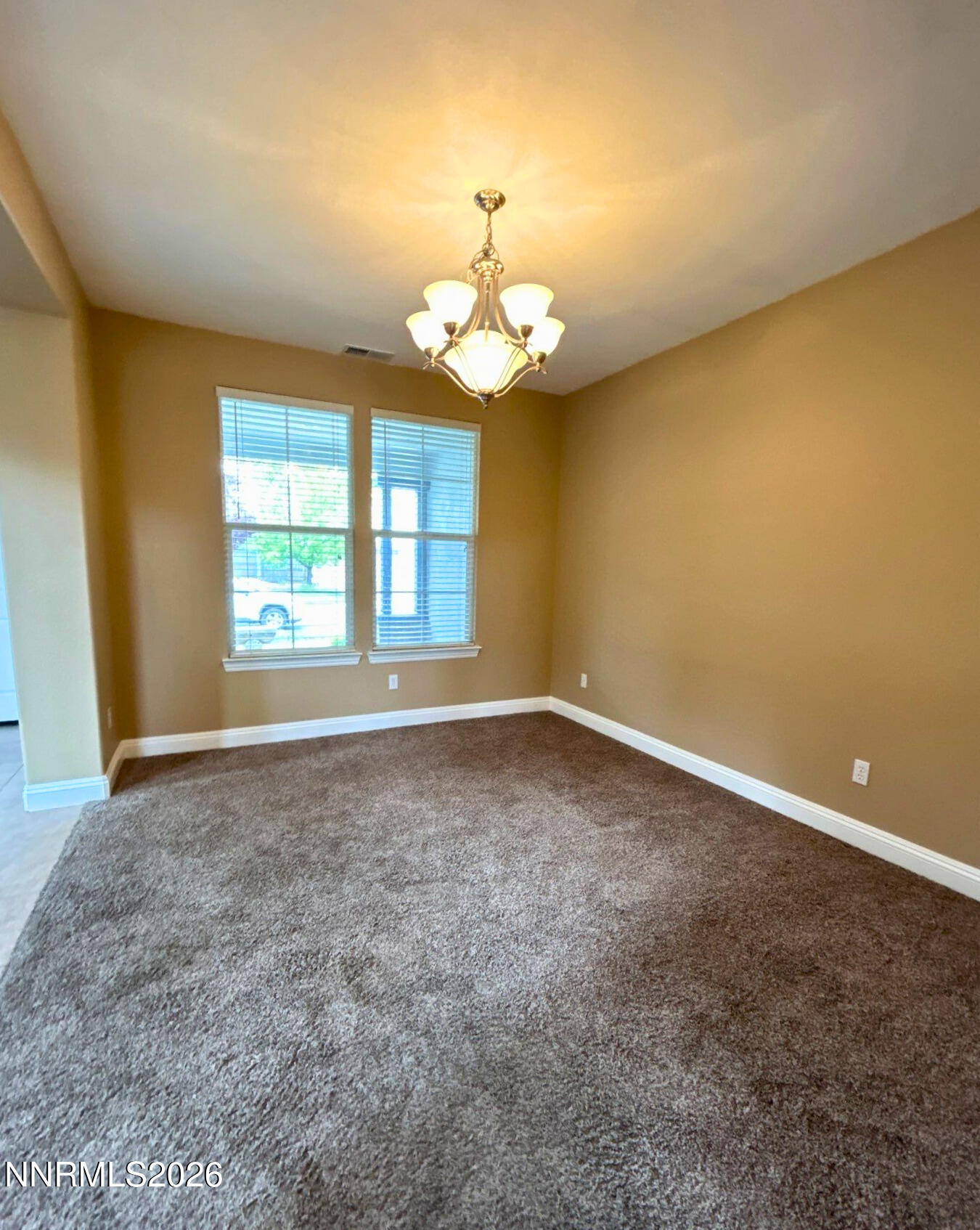 635 Ubaldo Court Reno, NV 89521 - Photo 4 of 18 c8a1de55-917a-43a9-8b1b-7d48933e38f9