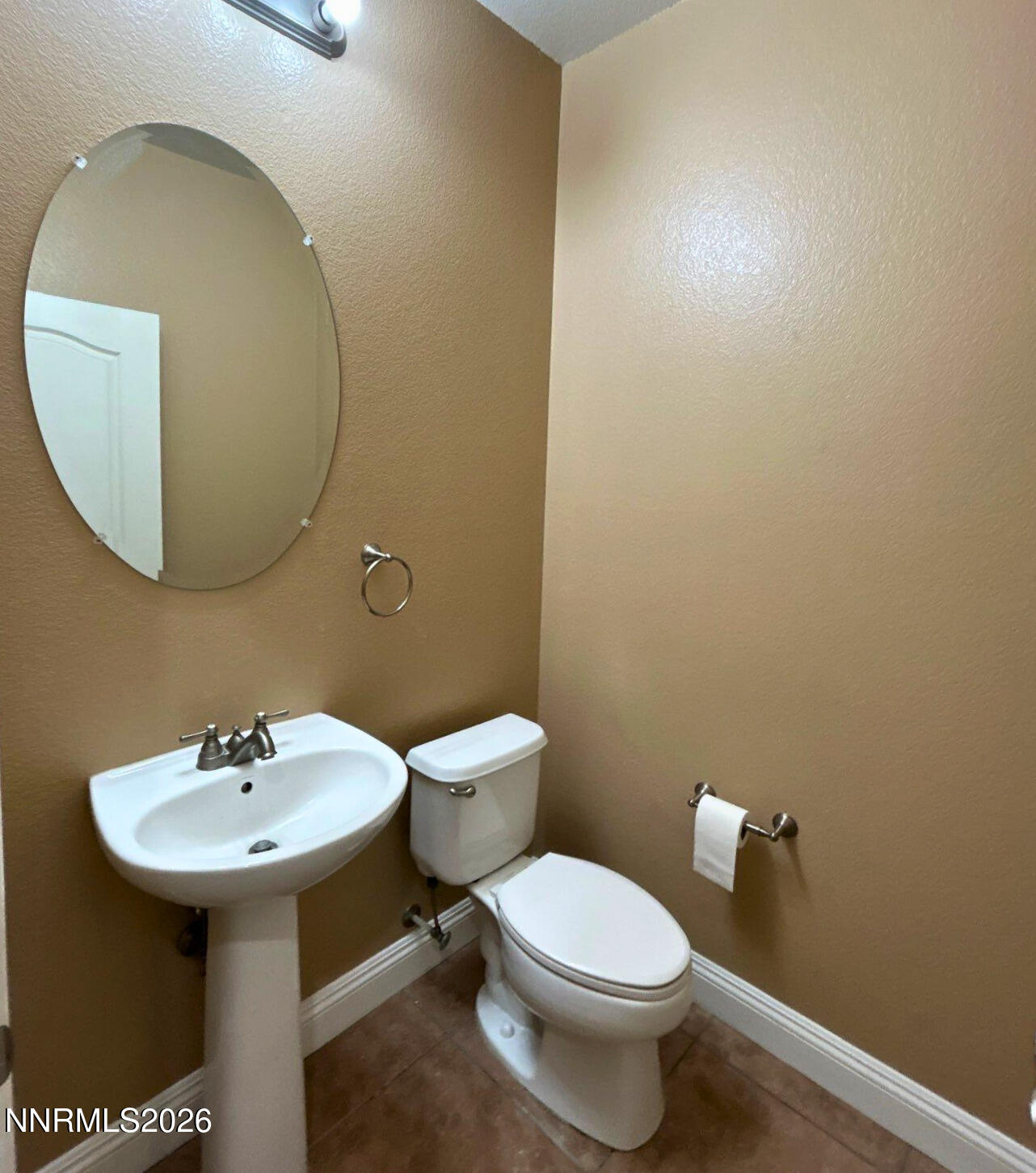 635 Ubaldo Court Reno, NV 89521 - Photo 9 of 18 e009f4ba-a1b3-41eb-b040-2baa3ad286f8