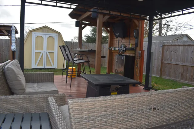 $278,000 | 6516 Stoney Creek Drive, Pasadena, TX 77503