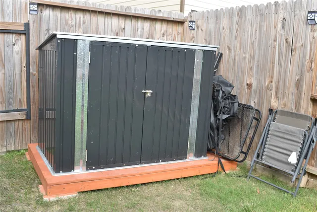 $278,000 | 6516 Stoney Creek Drive, Pasadena, TX 77503