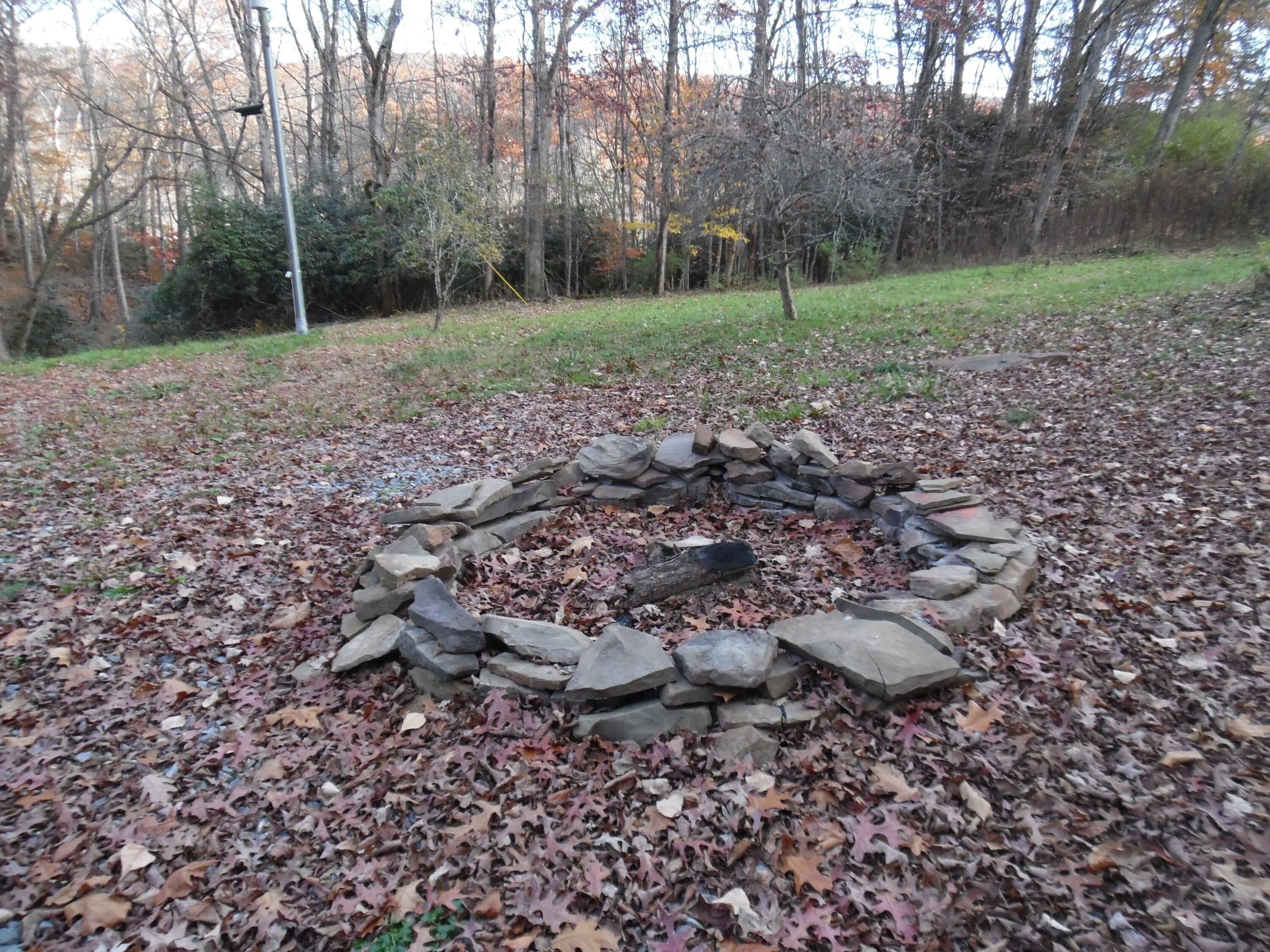 2106 Fairview Road Marlinton, WV 24954 - Photo 18 of 58 Gallery Image 18