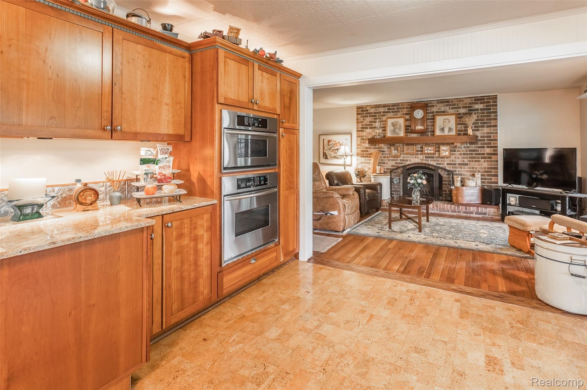 1275 Hathaway Rising Rochester, MI 48306 - Photo 9 of 26 HathawayRising-27.jpg