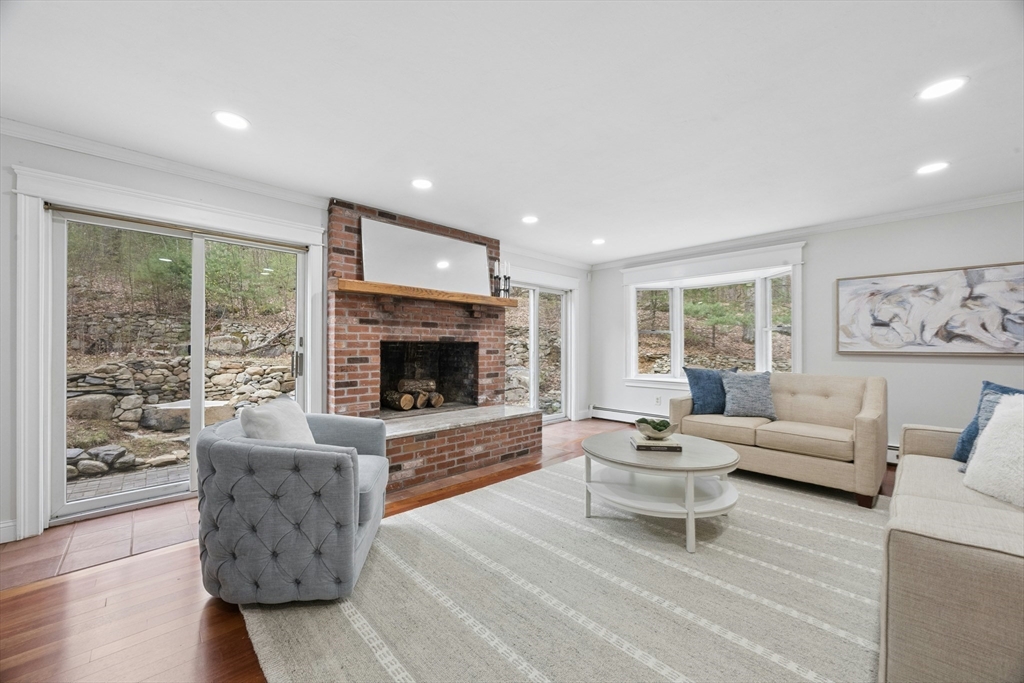 184 Old Bolton Road Stow, MA 01775 - Photo 13 of 39