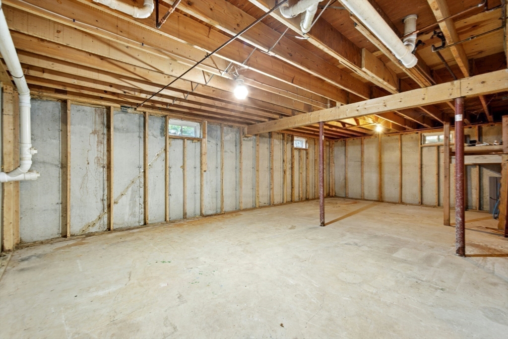 184 Old Bolton Road Stow, MA 01775 - Photo 34 of 39