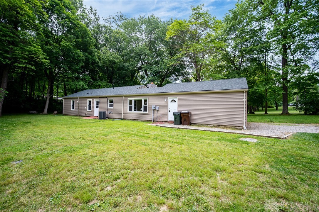 2883 Red Oak Road Dayton, OH 45432 - Photo 26 of 31 Gallery Image 26