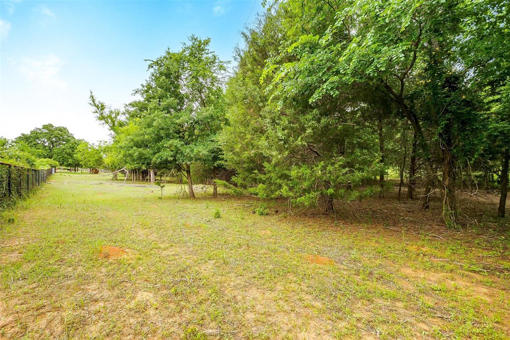 2700 East Fm 4 Cleburne, TX 76031 - Photo 17 of 33 a view of a yard with swimming pool