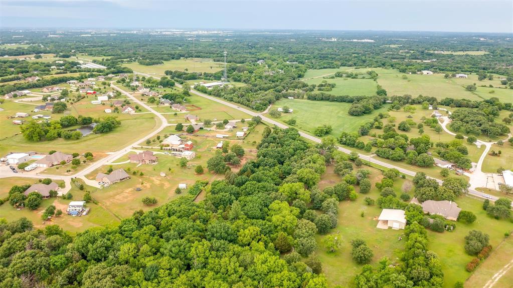 2700 East Fm 4 Cleburne, TX 76031 - Photo 32 of 33 a view of a city with an ocean
