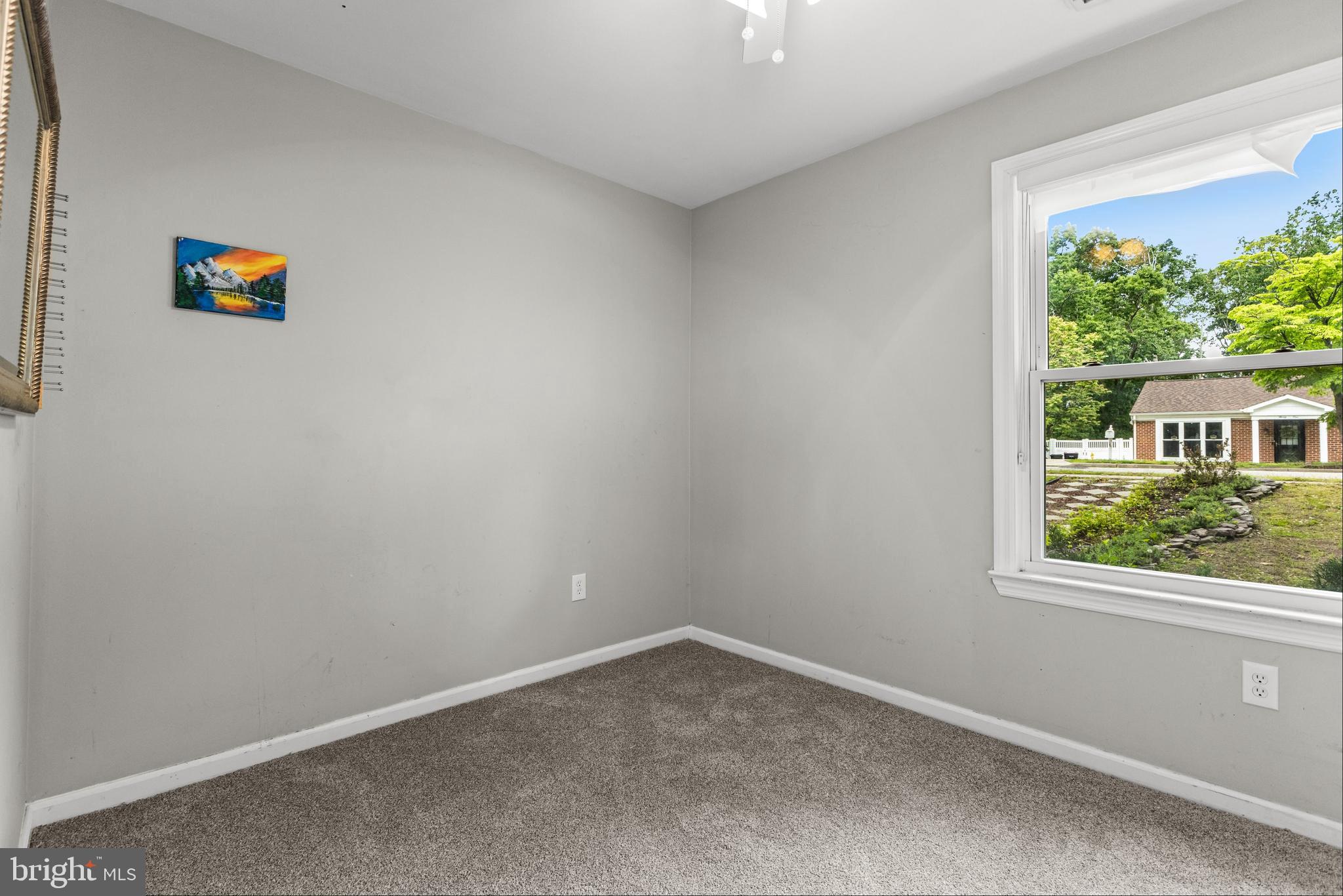 28 Windmill Clementon, NJ 08021 - Photo 25 of 28 an empty room with a window