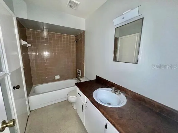 $2,050 | 100 Lerma Court, Kissimmee, FL 34743