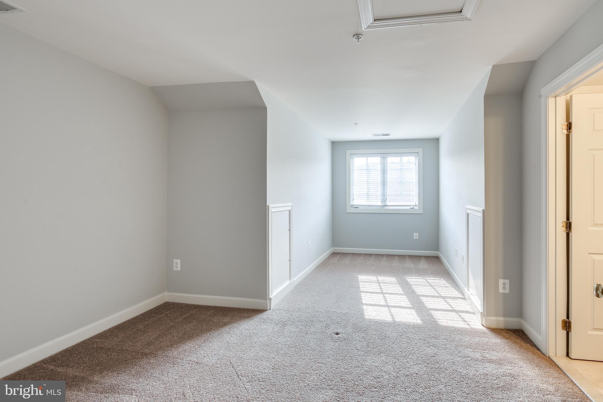 1512 Rutland Way Hanover, MD 21076 - Photo 22 of 30 Loft bedroom on the 4th level!
