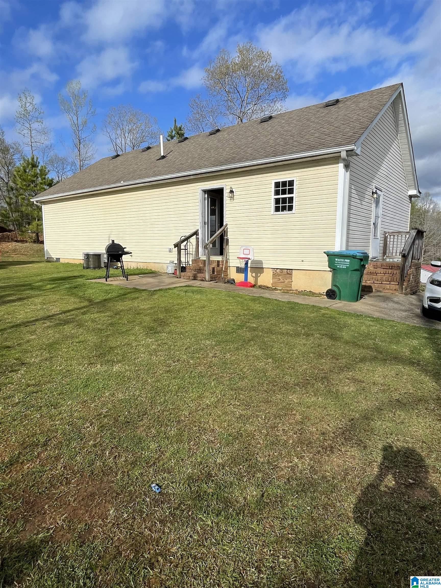 95 County Road 962 Montevallo, AL 35115 - Photo 3 of 17