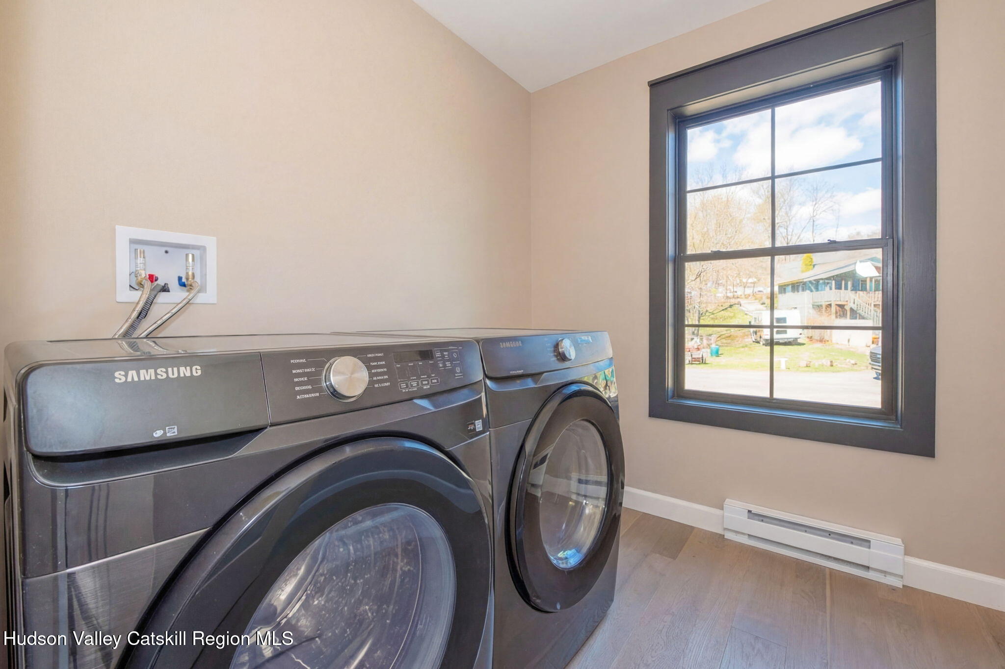 11 Mueller Road Saugerties, NY 12453 - Photo 19 of 36 64-laundry-room-1