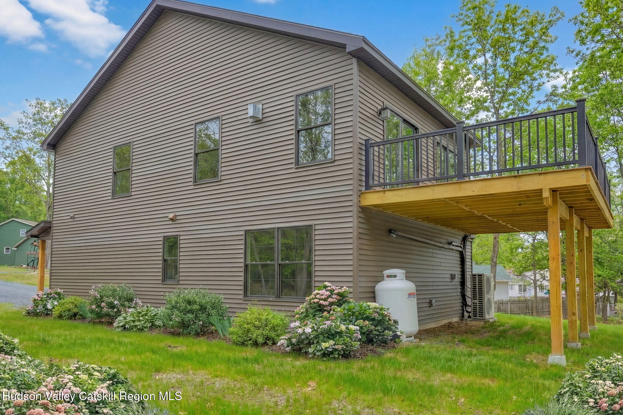 11 Mueller Road Saugerties, NY 12453 - Photo 6 of 36 a view of a house with a yard